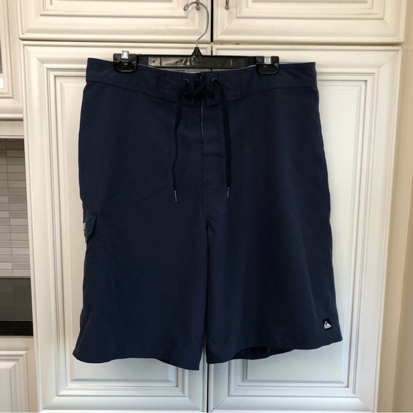Quiksilver men’s board shorts - Picture 1 of 10